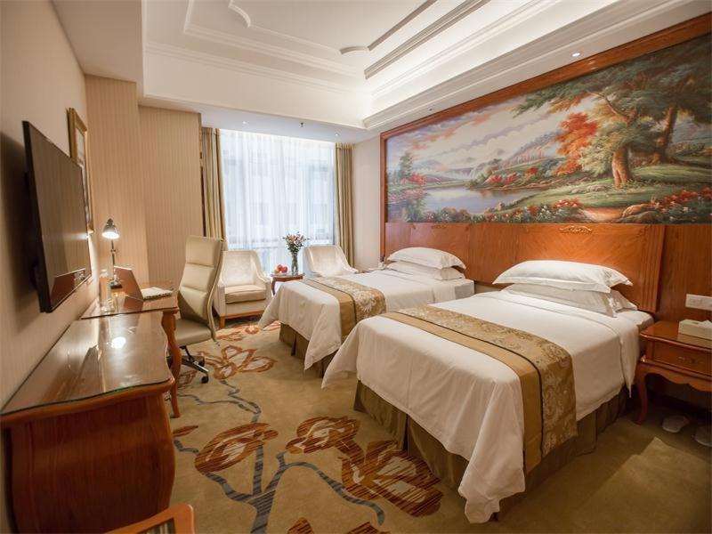 Vienna International Hotel Xi'An Hancheng Lake Exterior photo